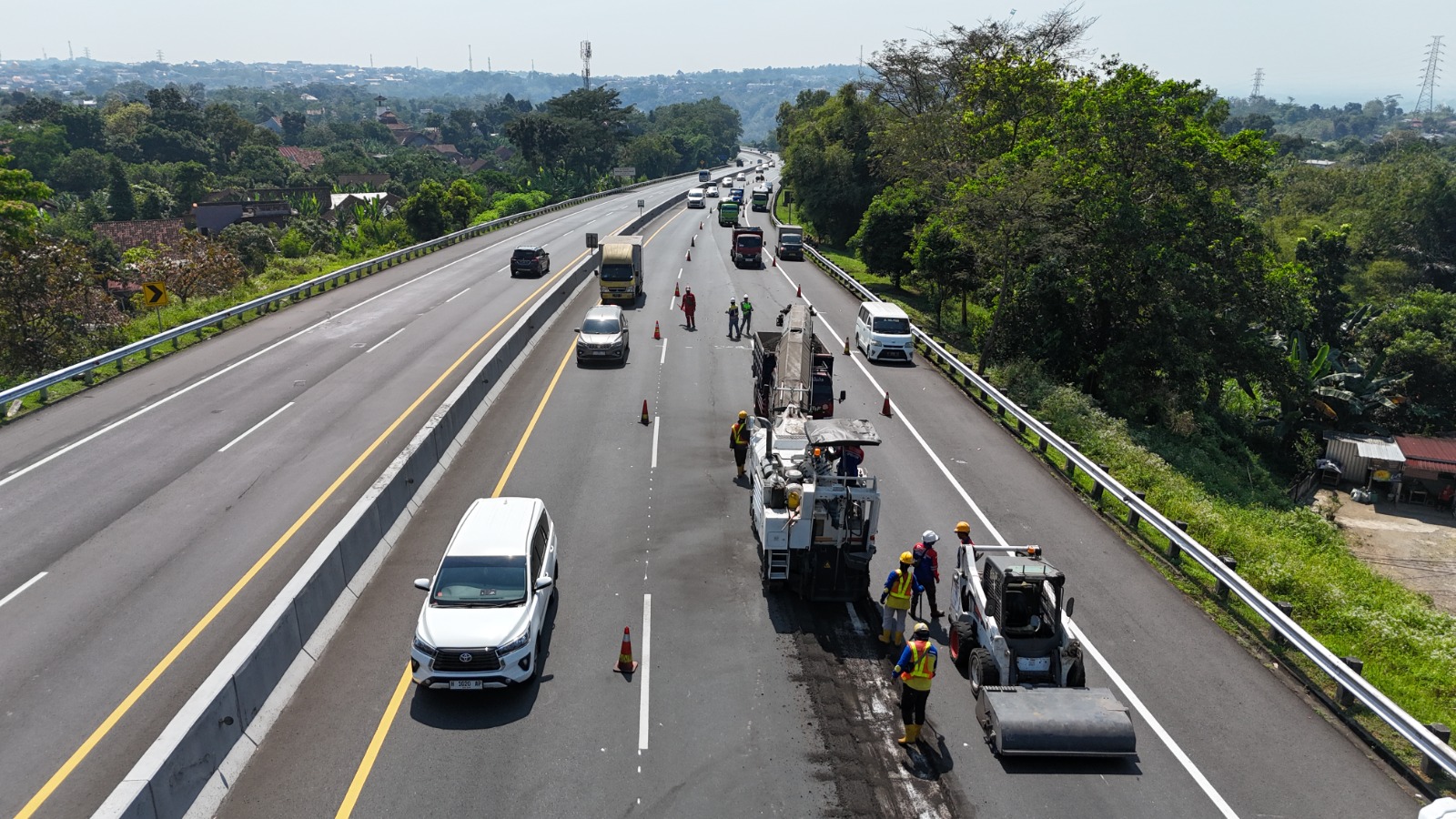 TMJ Lakukan Pemeliharaan Periodik, Guna Pastikan Kualitas Layanan Jalan Tol